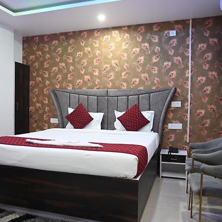 Hotel Diamant Inn パトナー エクステリア 写真